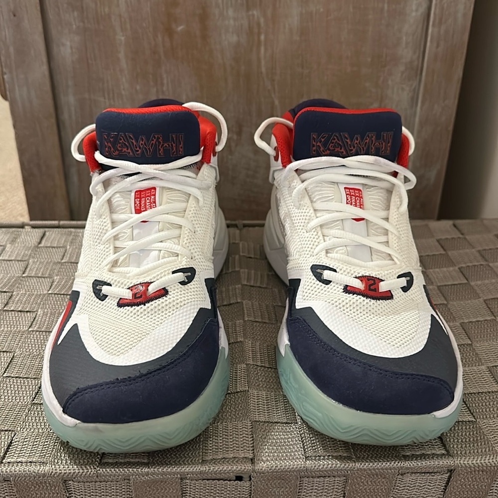 NEW BALANCE KAWHI 2 MINT CONDITION